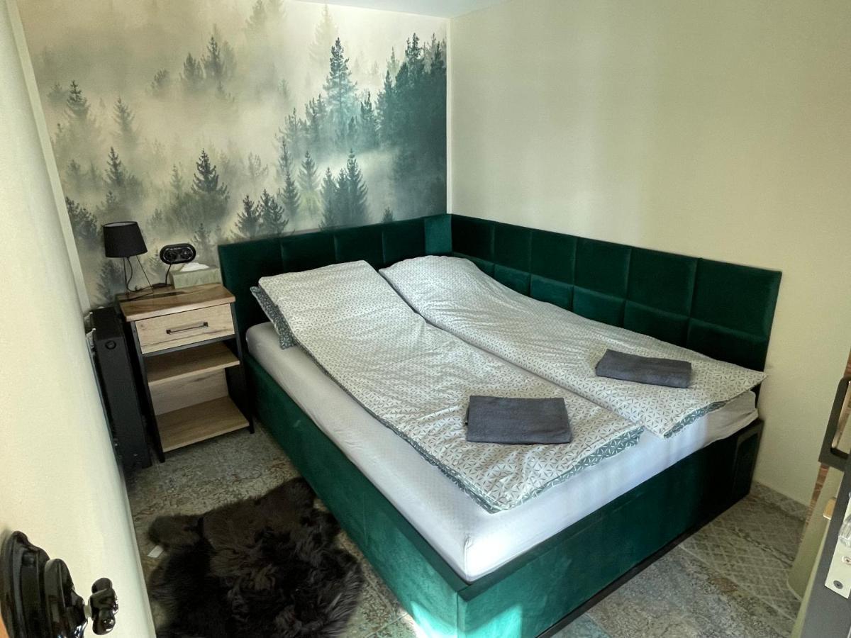 Апартаменти Pod Korona 5 Єленя-Ґура Екстер'єр фото